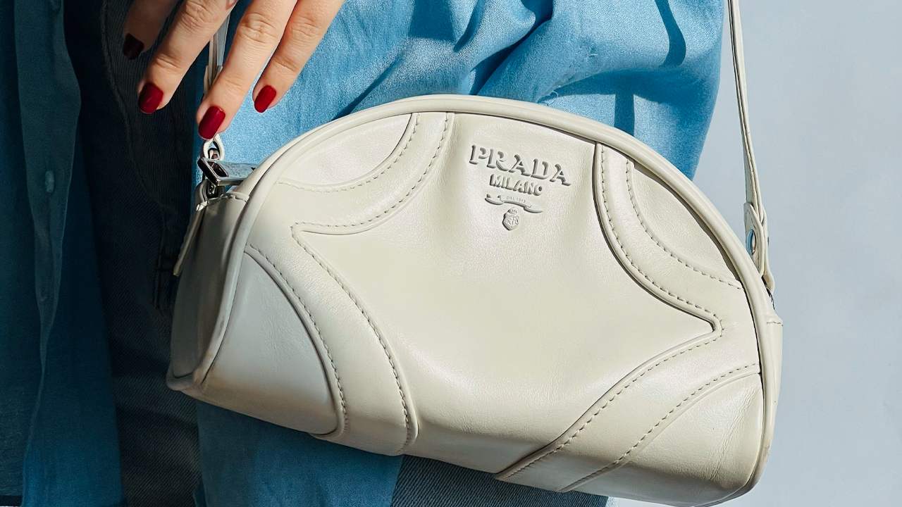 capa do post sobre modelos de bolsas Prada que não saem de moda
