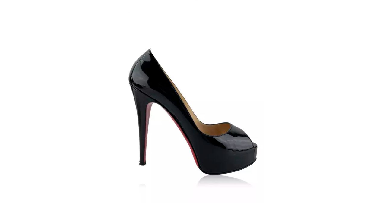 Sapato Christian Louboutin New Very Privé. Clique na imagem e confira mais modelos de sapato Louboutin!
