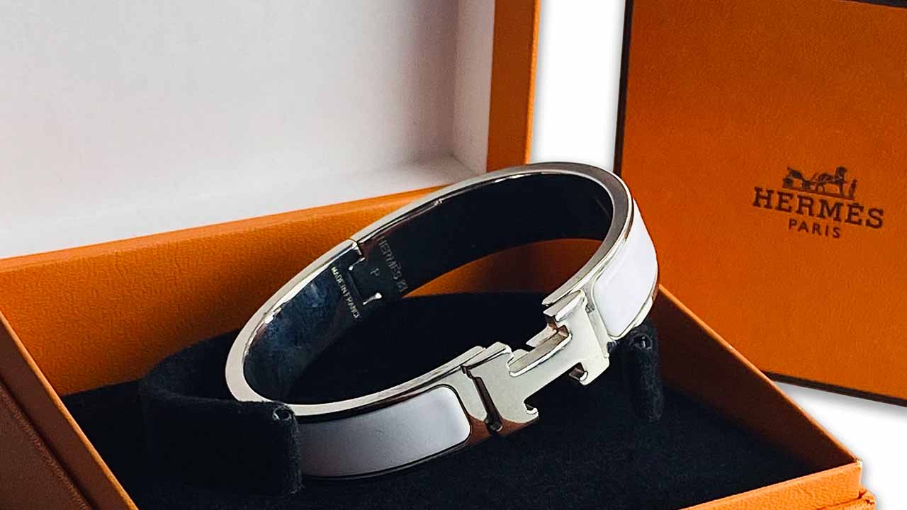 Pulseira Hermès Clic Clac. Clique na imagem e confira mais peças a marca!