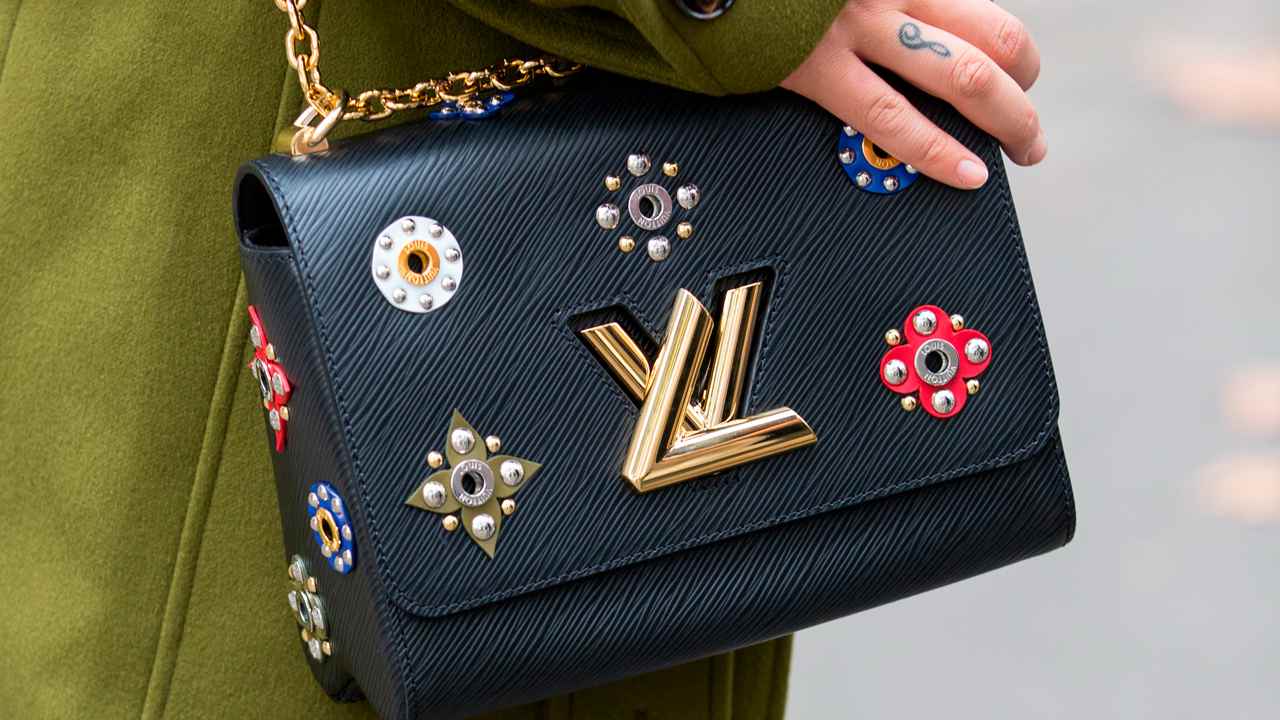 capa do post sobre bolsas de luxo para aproveitar na cyber monday