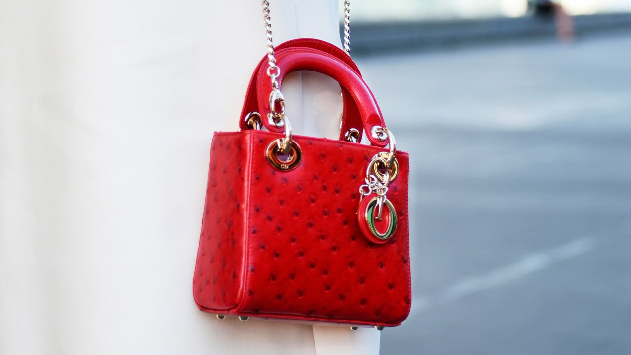 capa do post sobre mini bags que valem o investimento no black month