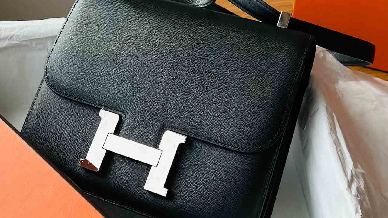 Clique na imagem e confira modelos de bolsas clássicas Hermès!
