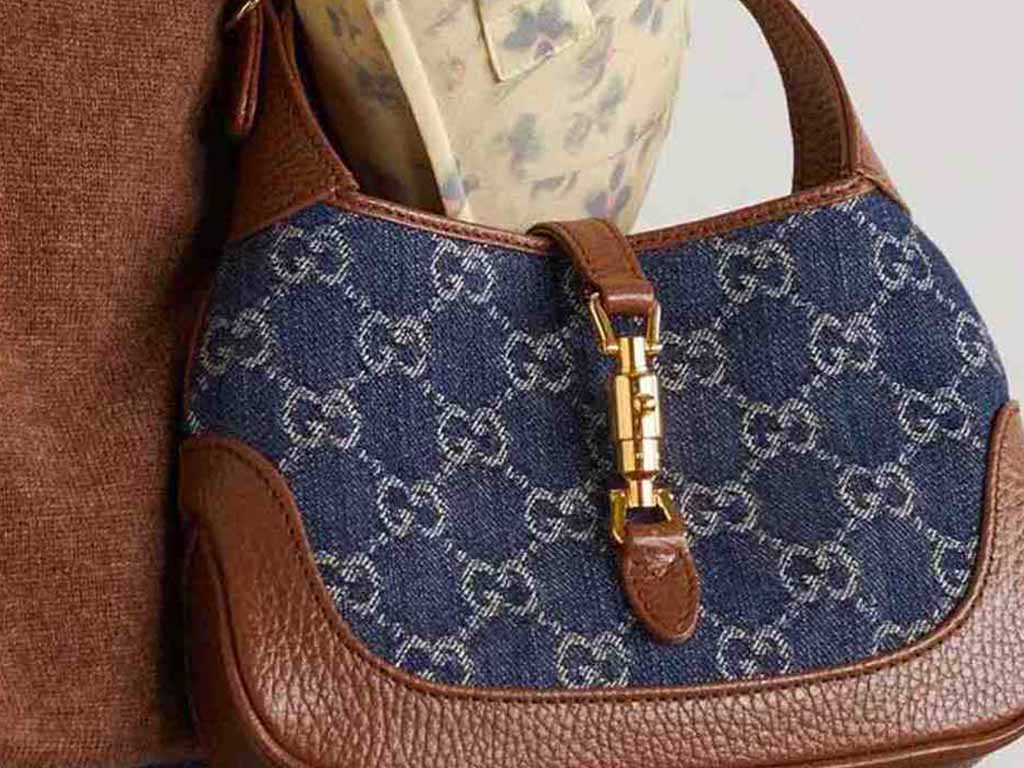 Foto bolsa Gucci jackie.
