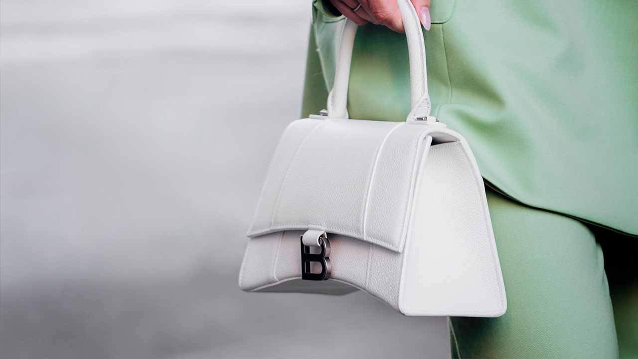 Balenciaga Anuncia Kim Kardashian como sua Nova Embaixadora!