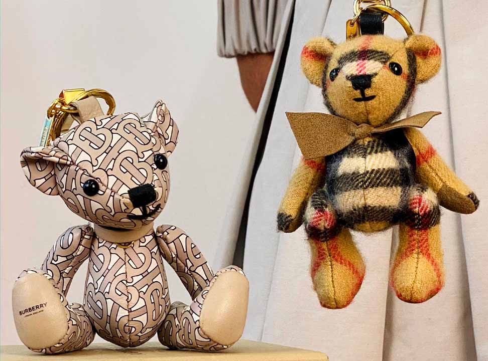 Ursinhos da burberry que tem linha infantil.