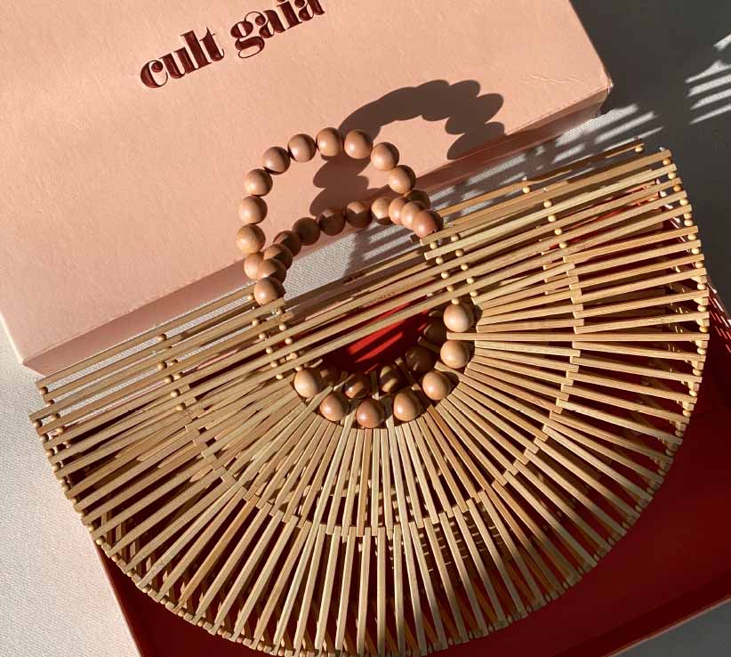 Foto de bolsa ciruclar da Cult Gaia.