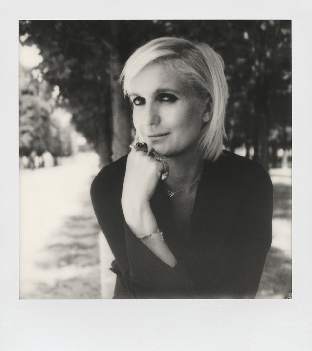 Maria Grazia Chiuri. (Foto: Reprodução/Instagram @neimanmarcusgroup)