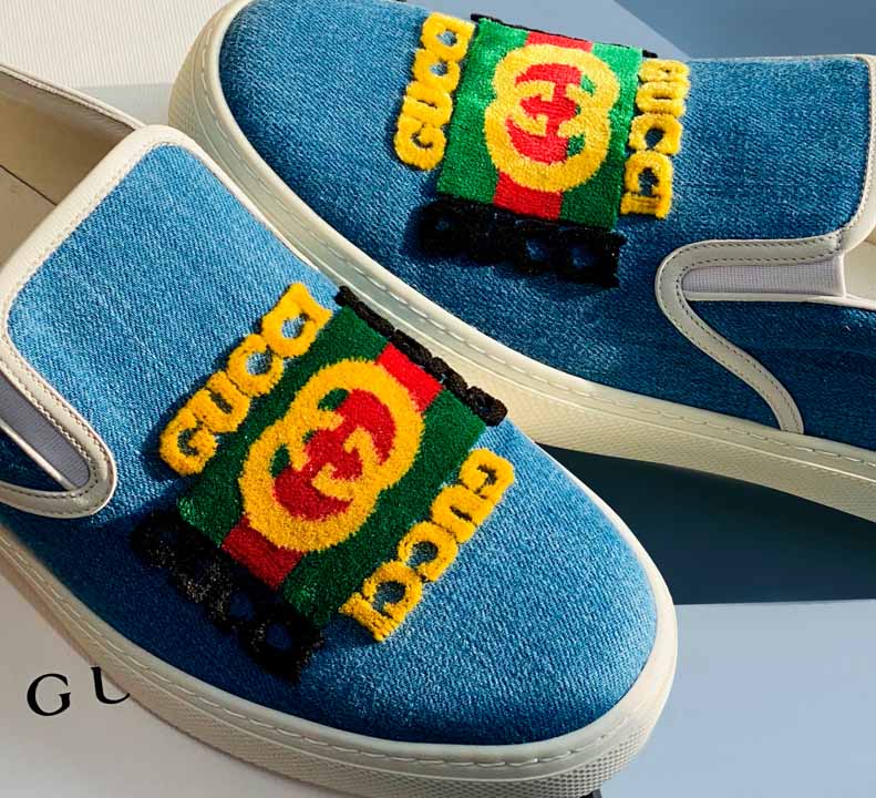Foto de tênis Slip On da Gucci.