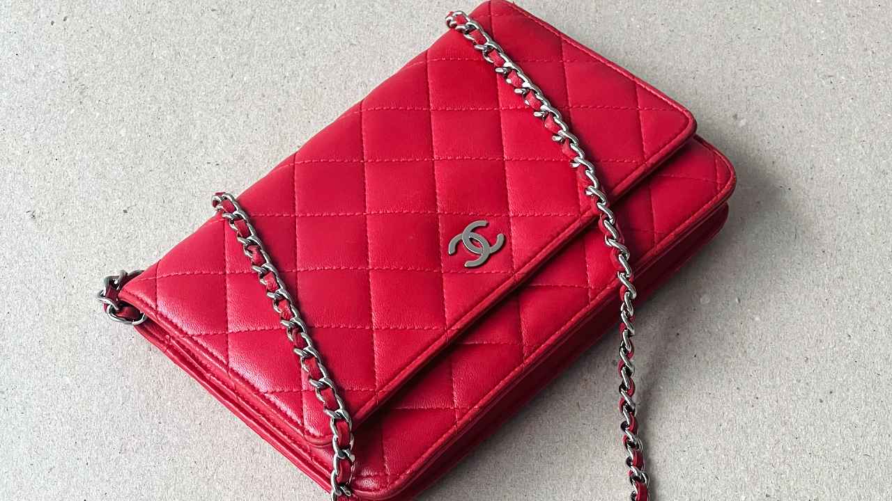 Bolsa Chanel WOC. Clique na imagem e confira mais modelos da marca!