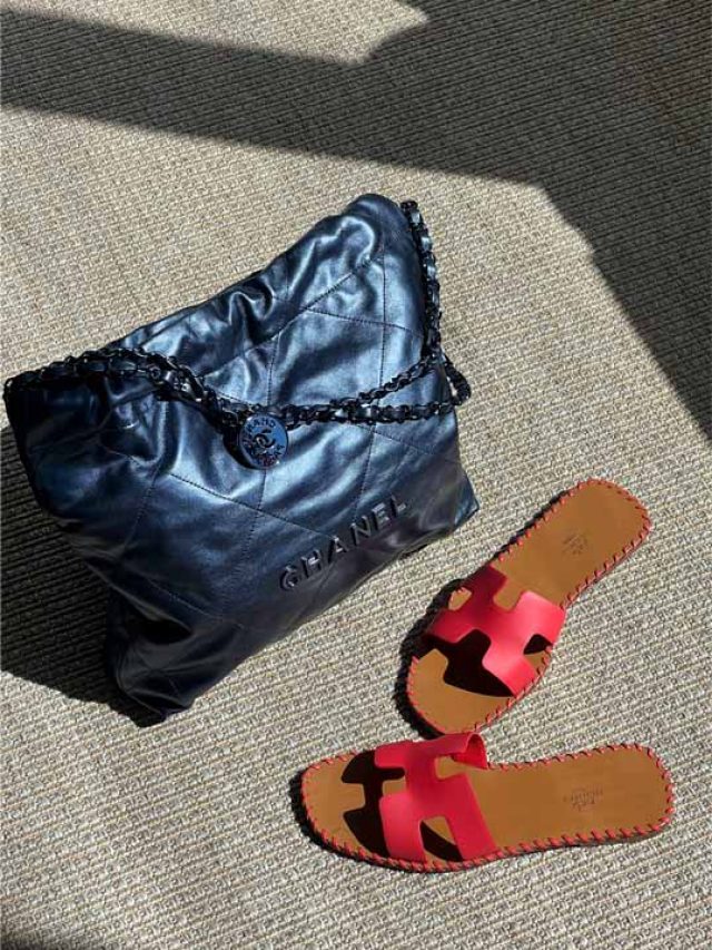 top-brands-na-semana-do-consumidor-bolsa-chanel-22-rasteira-hermes-oran