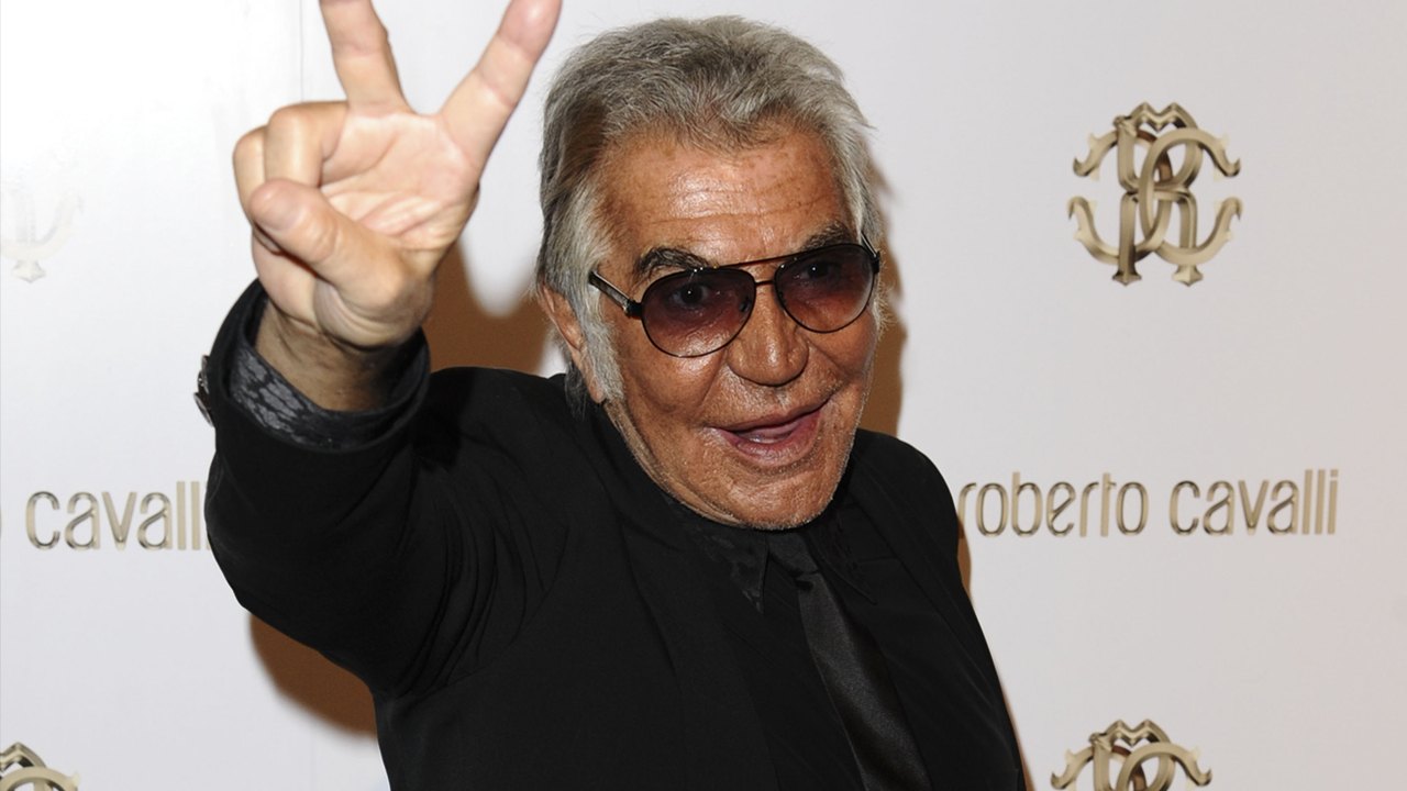capa do post sobre falecimento do estilista roberto cavalli