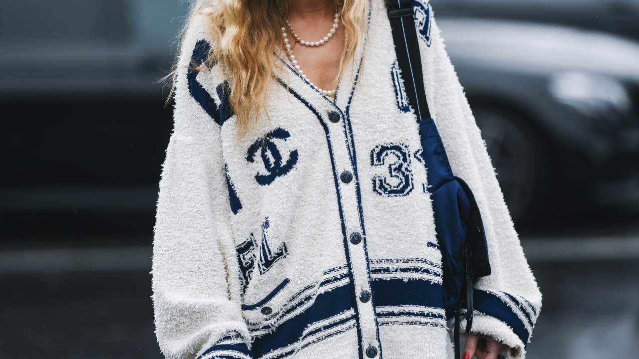 capa do post sobre peças clássicas da chanel para presentear sua mãe