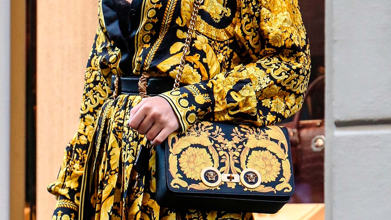 O Símbolo da Versace e seu Impacto no Mercado de Luxo!