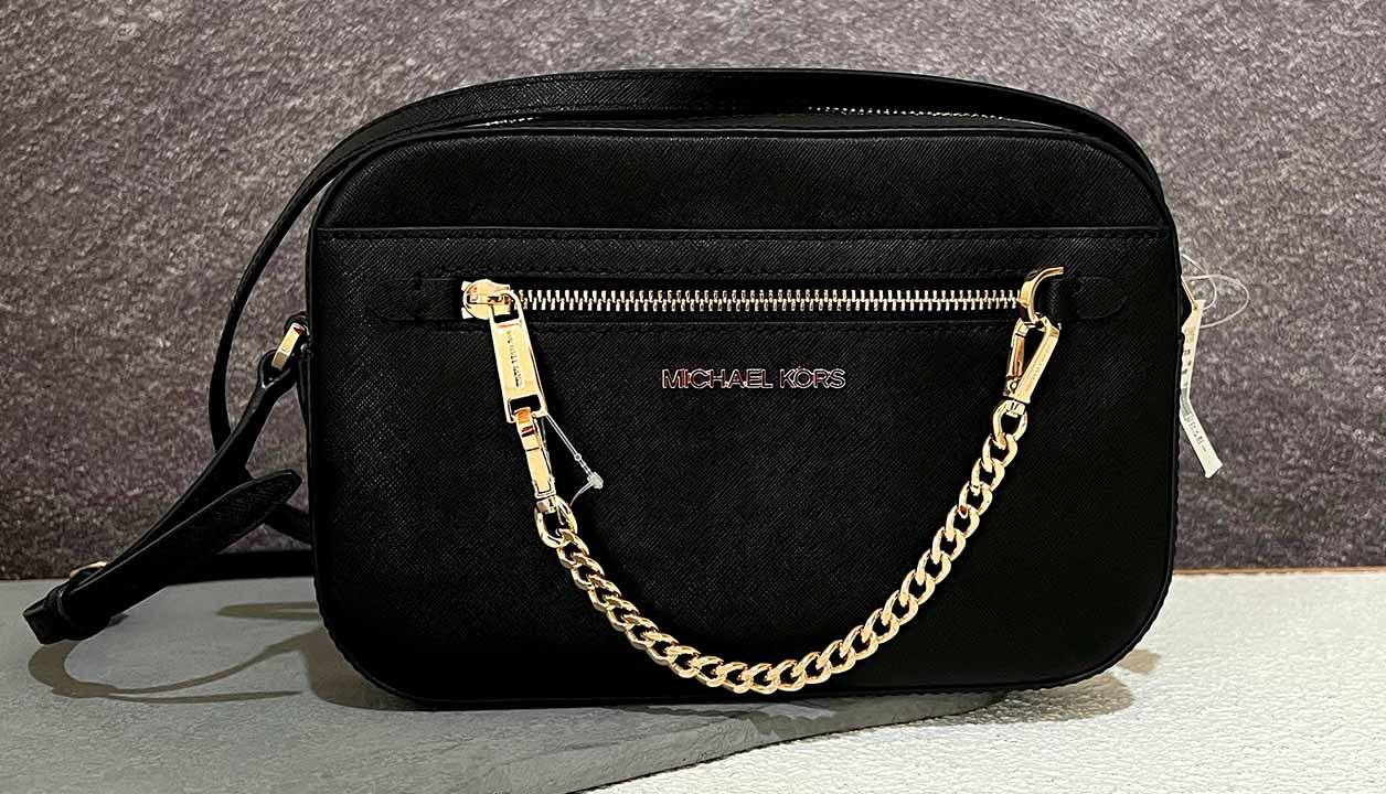 A bolsa mais barata da Michael Kors: Saiba quanto custa o Modelo MK mais acessível no Brasil!