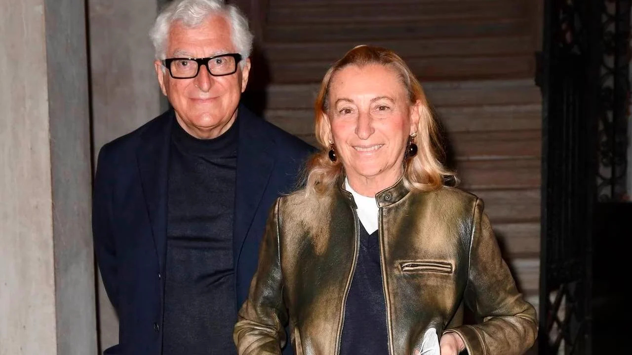 Foto de Miuccia Prada, atual dona da Miu Miu e seu marido Patrizio Bertelli.