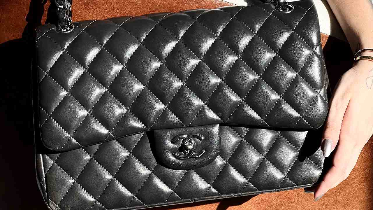 Bolsa Chanel Double Flap. Clique na imagem e confira mais modelos da marca!