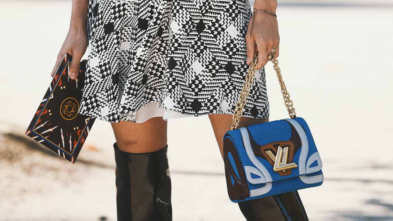 capa do post sobre o desfile louis vuitton cruise 25