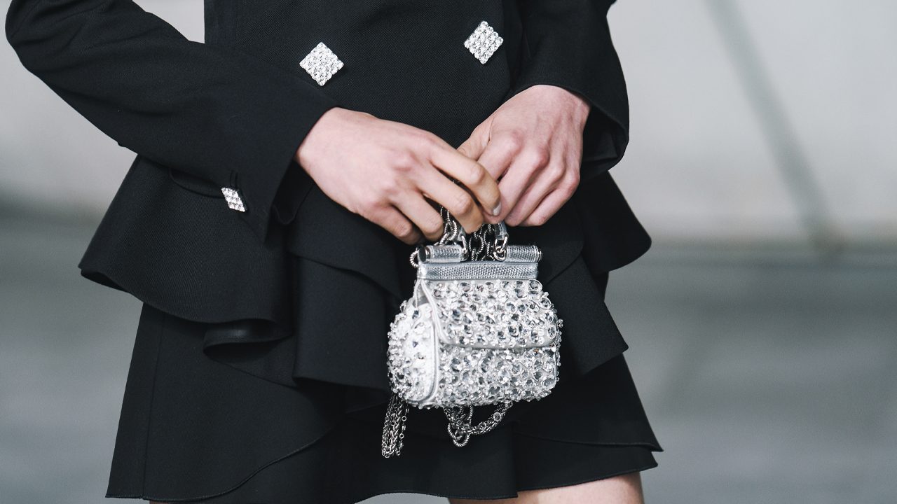 capa do post sobre mini bags na super sale