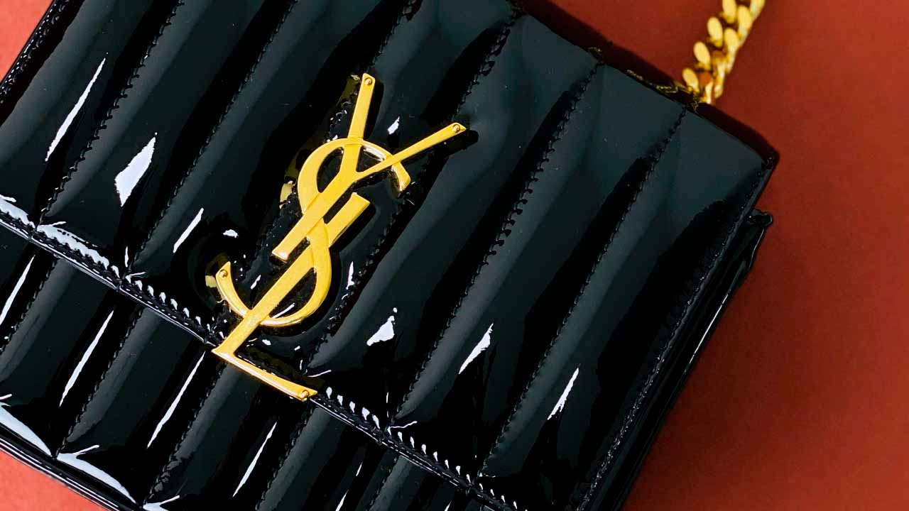 Desvendando a Pronúncia da Marca YSL: Um Guia Prático!