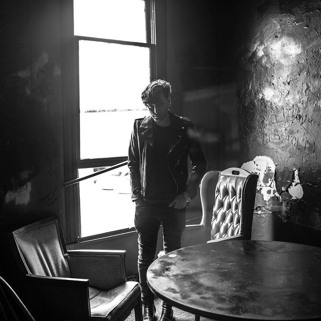 Foto de Hedi Slimane, estilista da Celine, embora há rumores que deixará a marca.