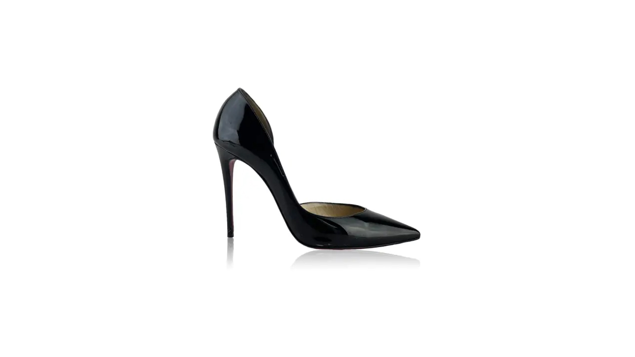 Sapato Christian Louboutin Iriza. Clique na imagem e confira mais modelos da marca!