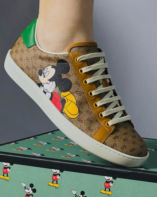 Tênis Gucci Ace. Clique na imagem e confira mais modelos da marca!
