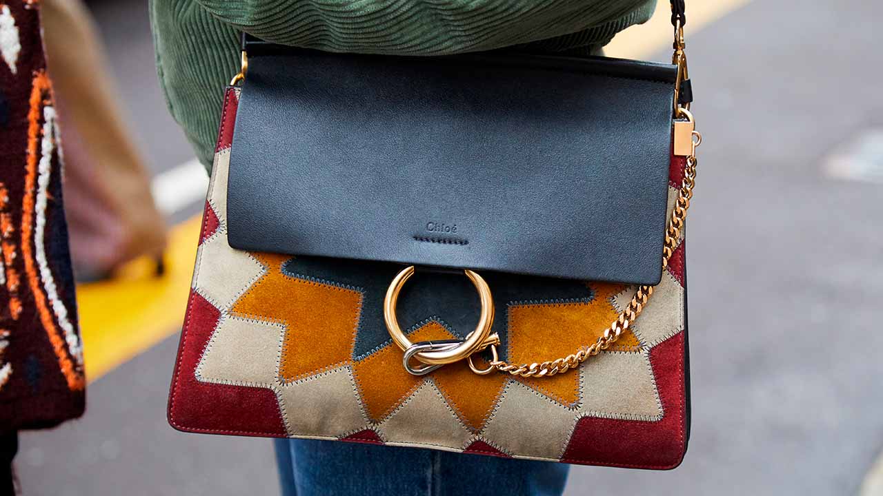 Chloé resgata os anos 1970 com sua Coleção Resort 2025!