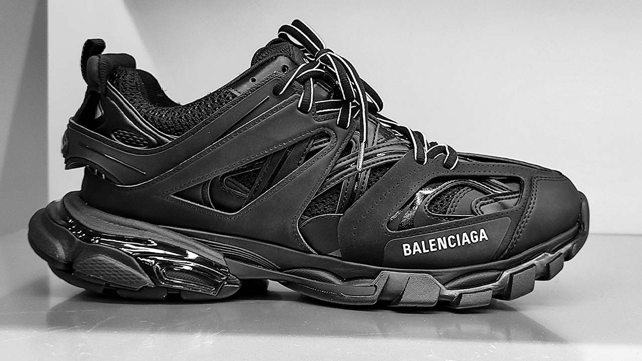 Saiba por que o Novo Tênis da Balenciaga está dando o que falar!