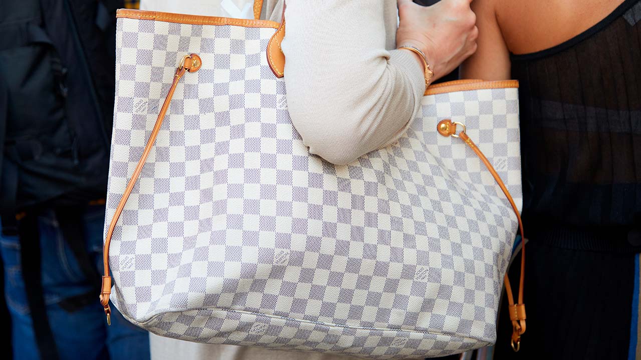 Bolsa LV Neverfull: 7 Fatos Curiosos sobre a Tote Bag de Sucesso!