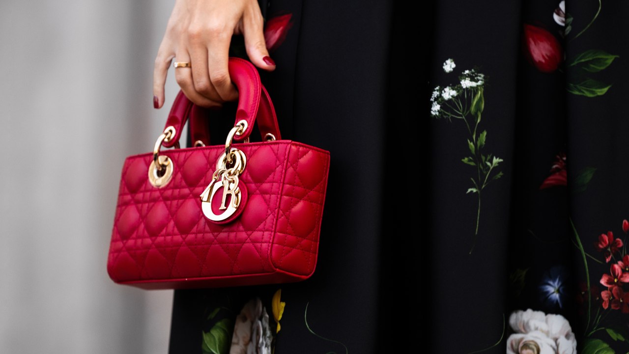 capa do post sobre bolsas dior no etiqueta única