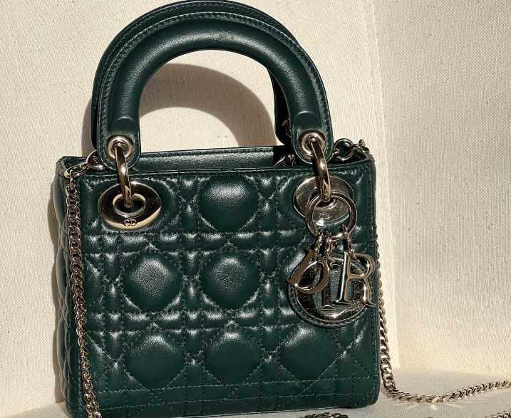 Foto de Bolsa Dior no second hand day.