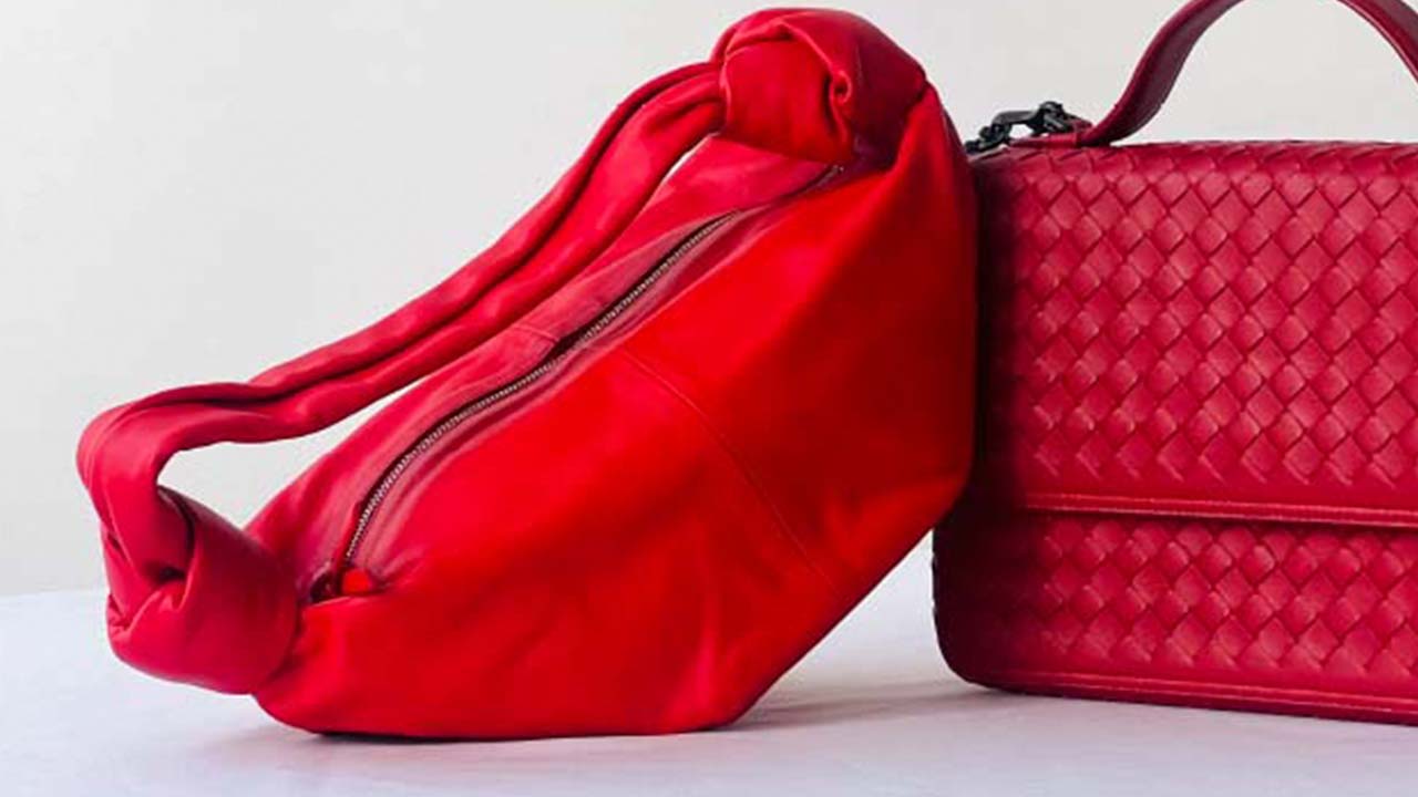 Bolsa Bottega Veneta Double Knot. Clique na imagem e confira mais modelos!