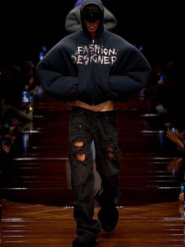 desfile-balenciaga-spring-summer-25-na-pfw-semana-de-moda-de-paris-30