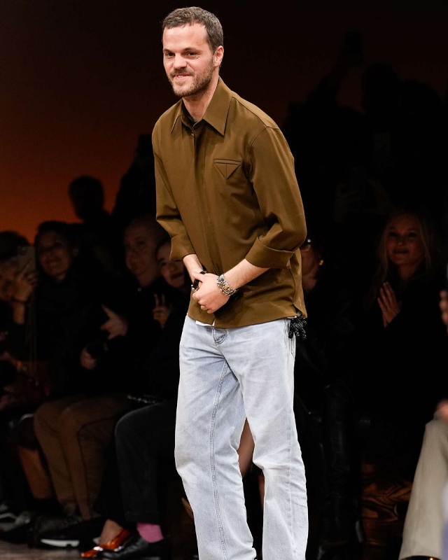 Matthieu Blazy. (Foto: Reprodução/Fashion Network)