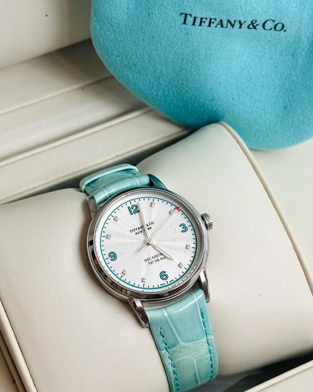 Clique na imagem e confira mais modelos de acessórios Tiffany & Co!