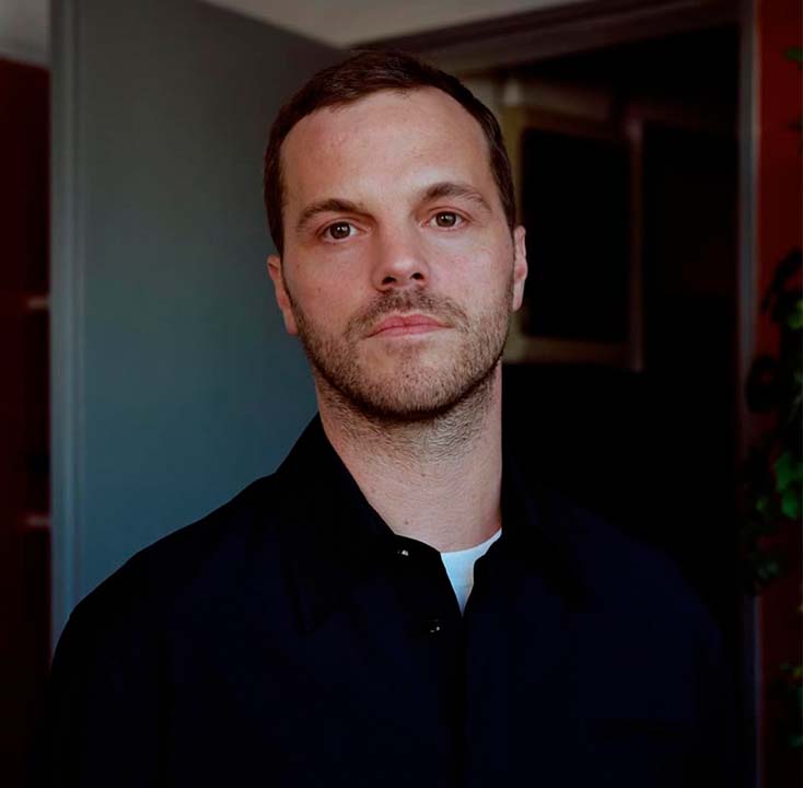 Foto de Matthieu Blazy, o novo estilista da Chanel.