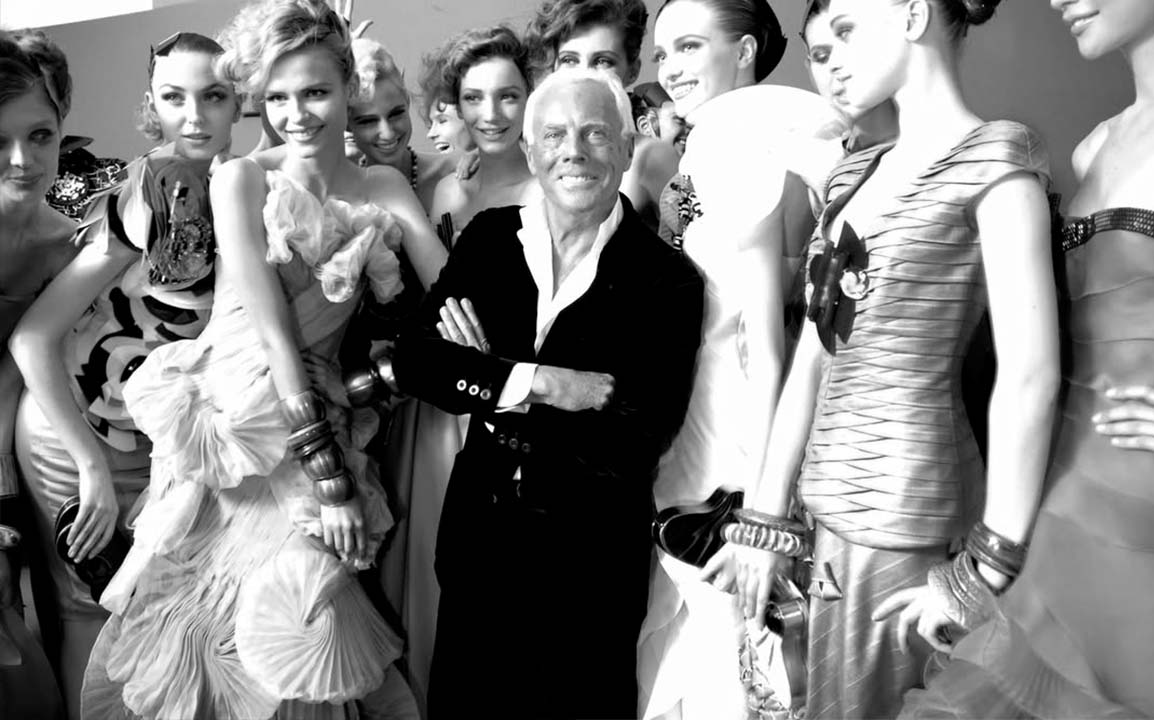 Foto de um dos Desfiles de ALta-Costura de Armani que comemora 20 anos em 2025 da sua linha Privé.