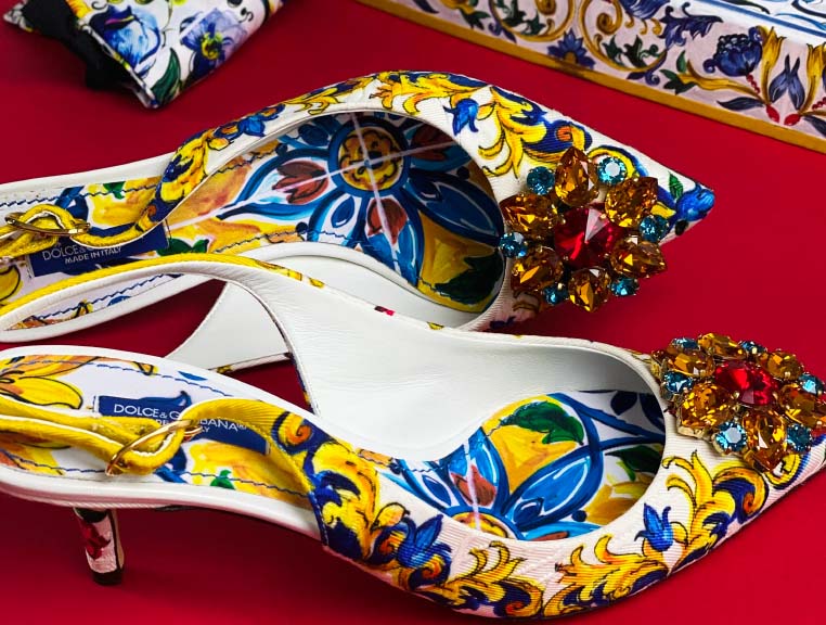Foto de Sapato da Marca Dolce e Gabbana que na moda ganhou significado de opulência e tradição italiana.