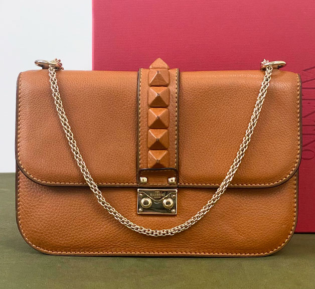 Foto de Bolsa Valentino na Semana do Consumidor Extended do Etiqueta única.