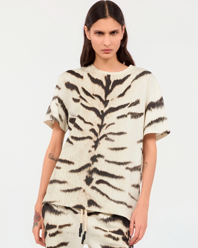 Collab Roberto Cavalli x Ogat. (Foto: Reprodução/RobertoCavalli.com)