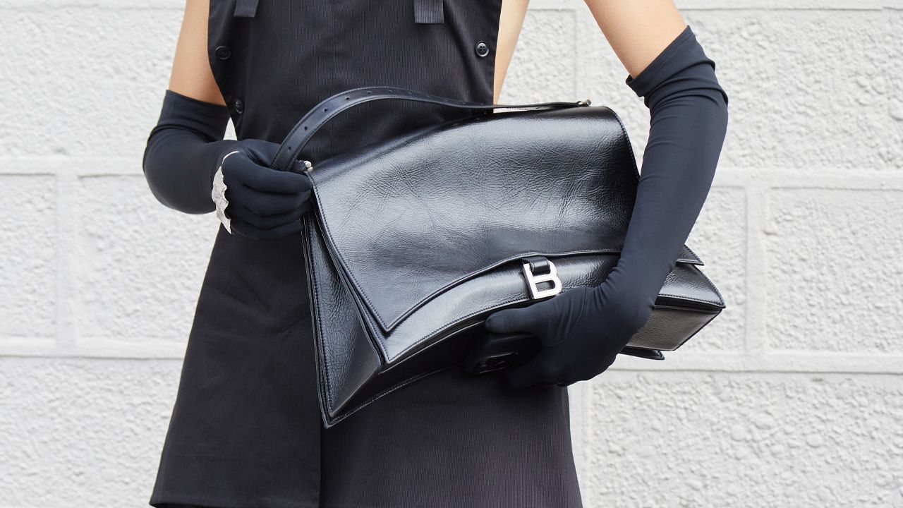 capa do post sobre maxi bags para presentear sua mãe no dia das mães