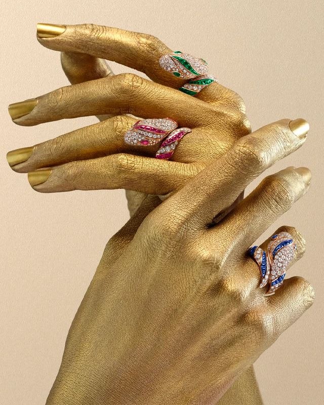 Anéis Bulgari Serpenti. Clique na imagem e confira mais peças da marca! (Foto: Reprodução/Instagram @bvlgari)