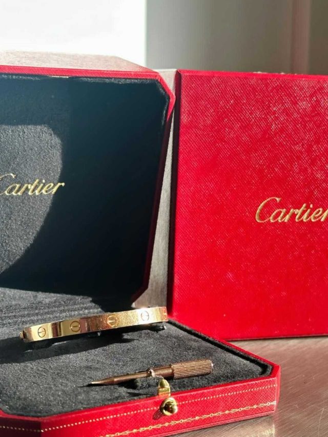 PECAS-CLASSICAS-DAS-GRIFES-INTERNACIONAIS-SUPER-SALE-MES-DOS-PAIS-ETIQUETA-UNICA-CARTIER
