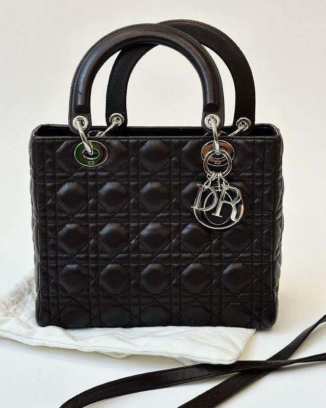Bolsa Lady Dior. Clique na imagem e confira mais modelos!