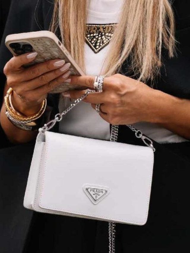 bolsas-prada-modelos-mais-relevantes-na-semana-do-cliente-etiqueta-unica