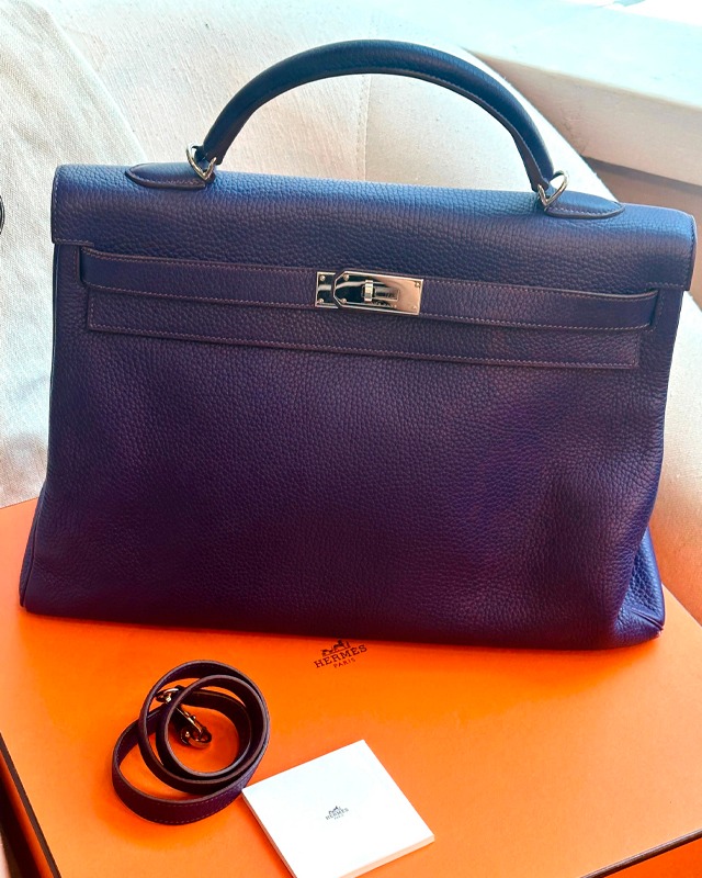 Bolsa Hermès Kelly. Clique na imagem e confira mais modelos!