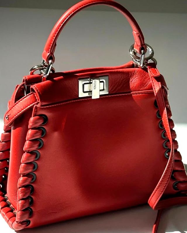 Bolsa Fendi Peekaboo. Clique na imagem e confira mais modelos!