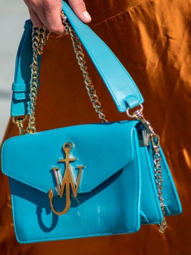 bolsas-coloridas-para-o-verao-modelos-de-luxo-elegantes-e-vibrantes