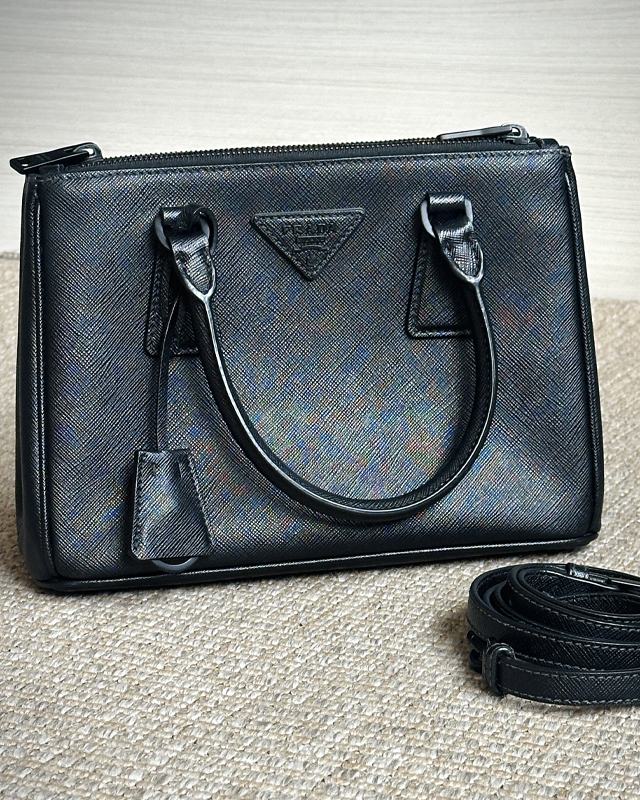 Bolsa Prada Galleria. Clique na imagem e confira mais modelos da marca!