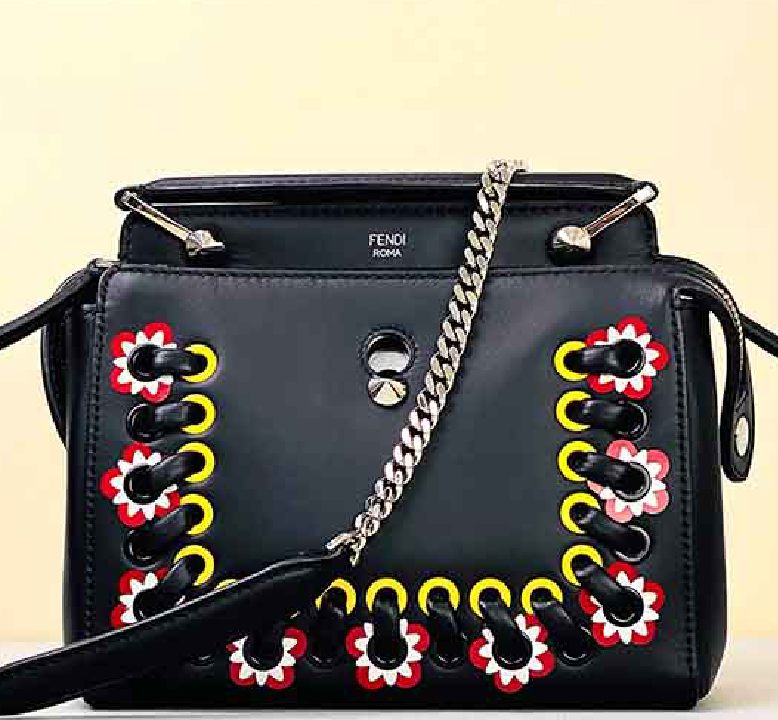 Foto de uma das tote bags Fendi que são um sucesso no mundo da moda, modelo Dotcom.